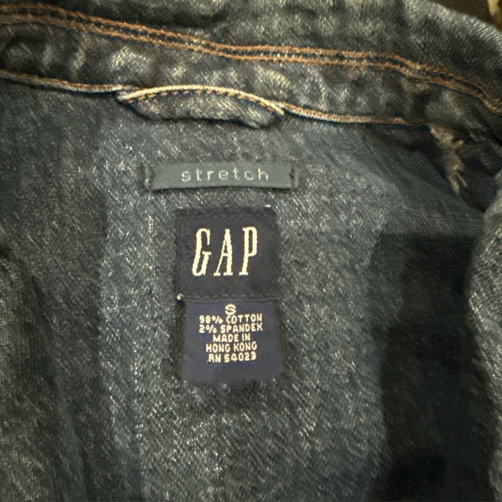 GAP Womens Denim Jacket SZ S Blazer Cut W Elastic Button Front Western Lines - Picture 9 of 9